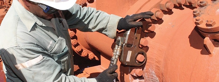 恩派克液壓扳手的現(xiàn)場(chǎng)案例